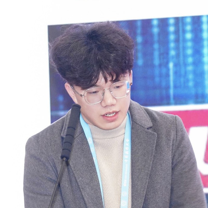 Portrait of Xingan Gao